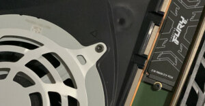 M.2 SSD -levyn asentaminen PS5-konsoliin